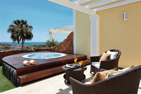 hotels with private outdoor hot tubs|hotels with individual hot tubs.